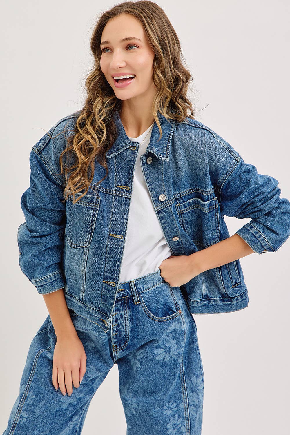 BOYFRIEND DENIM JACKET WITH A MODERN TWIST