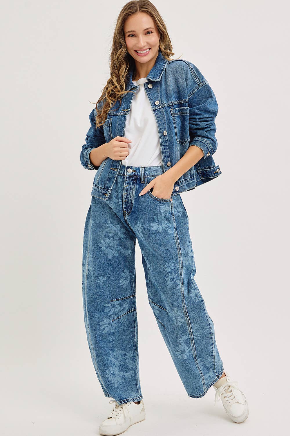 BOYFRIEND DENIM JACKET WITH A MODERN TWIST