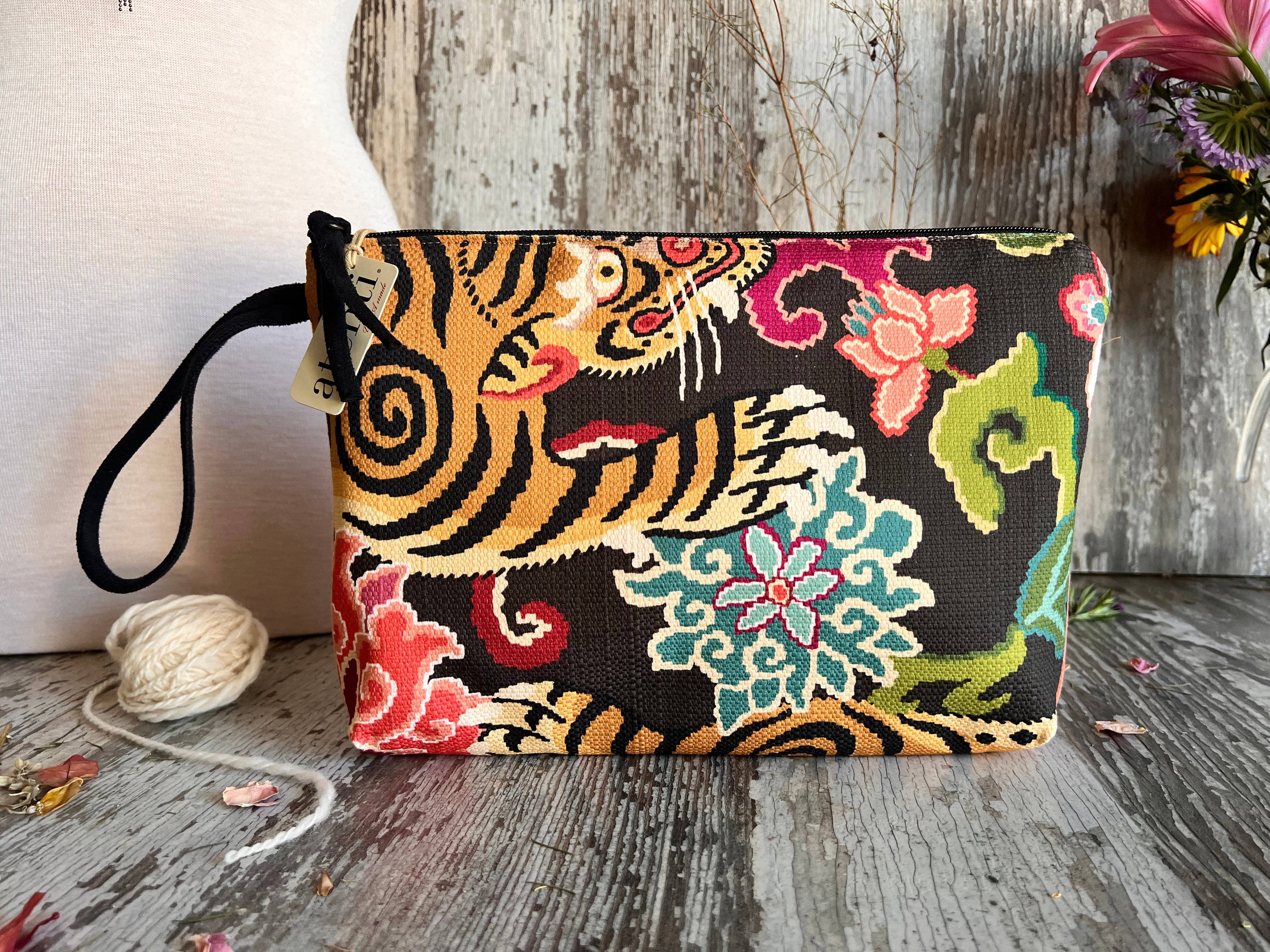 Le Tigre Grand Pouch