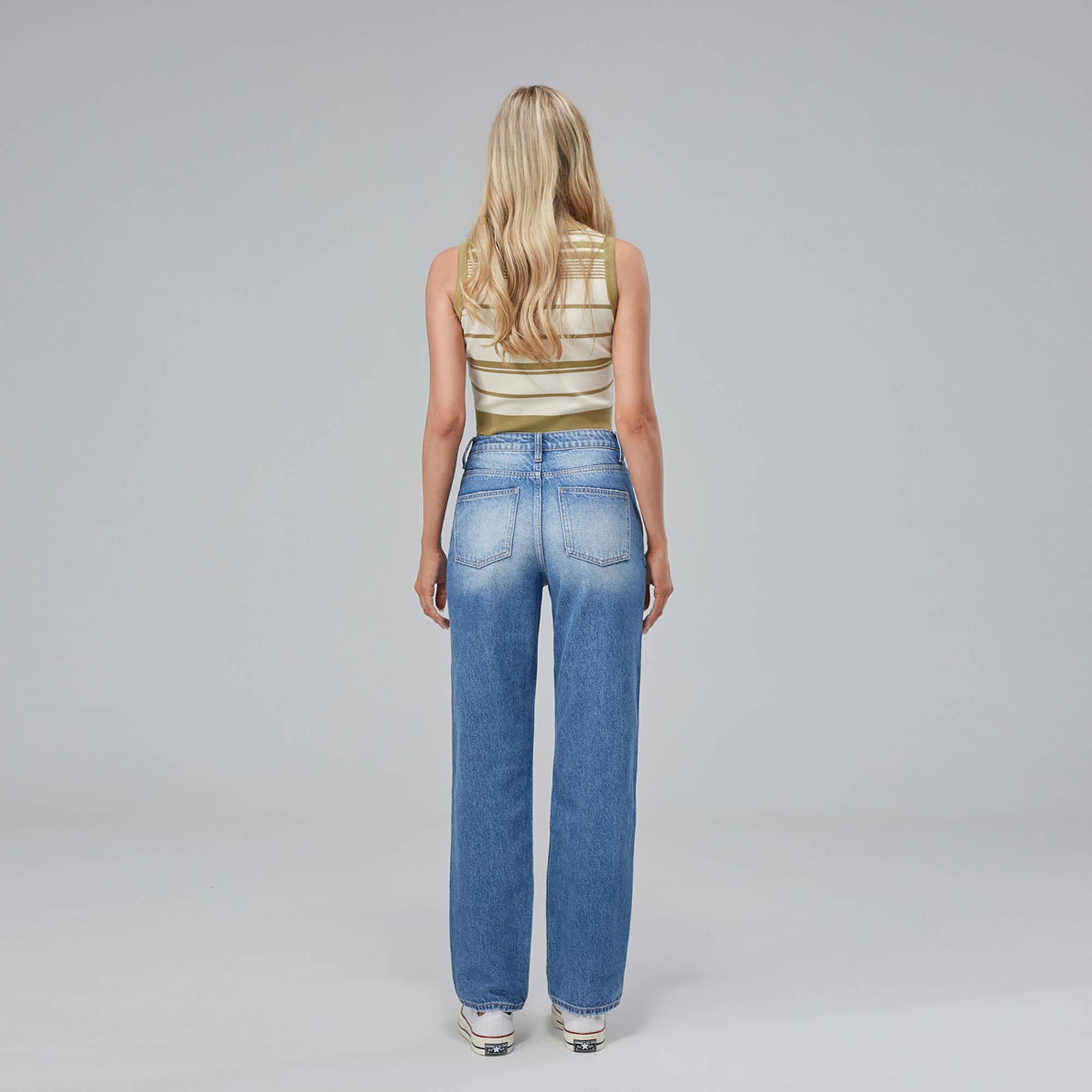 SUPER HIGH RISE RELAXED STRAIGHT JEANS