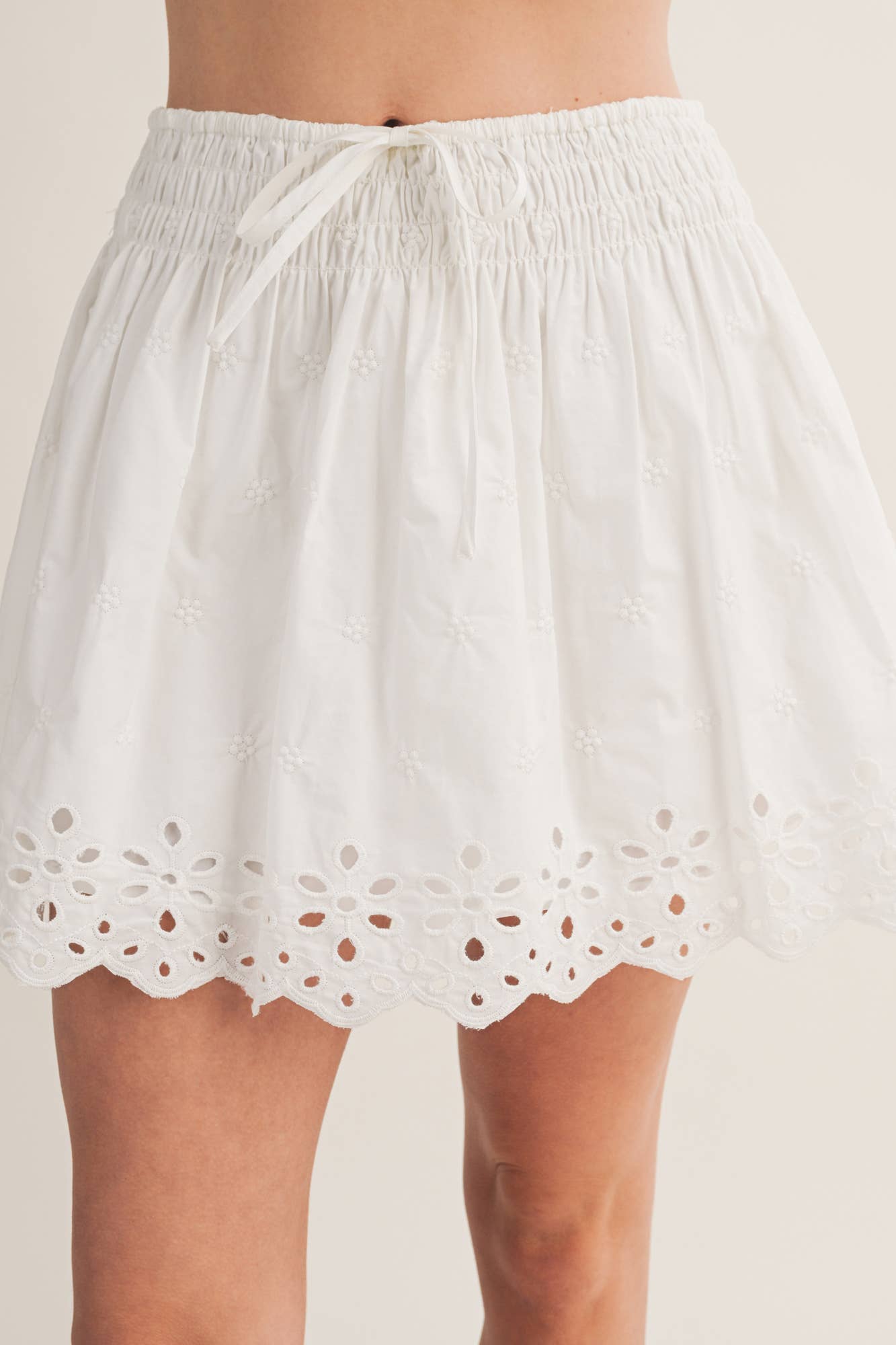 EYELET EMBROIDERED SKORT