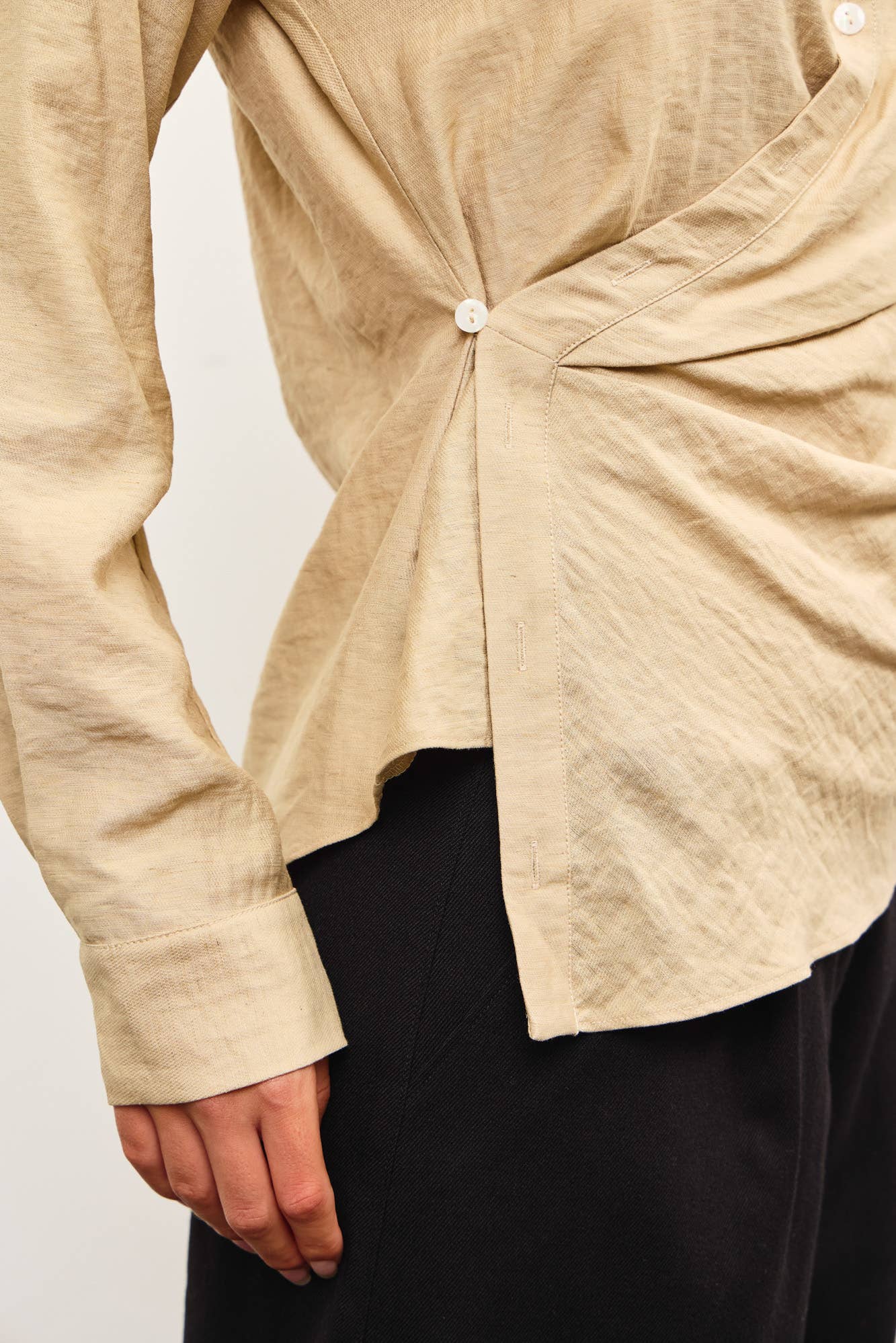WRAP FRONT BUTTON DOWN SHIRT