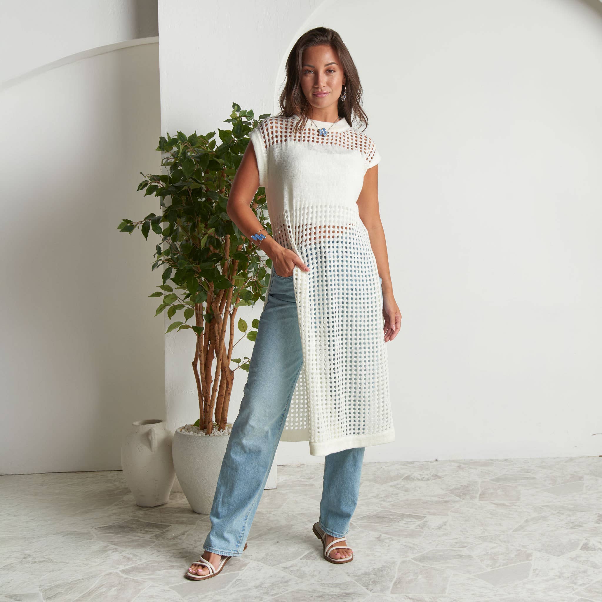 Azalea Sleeveless Longline Crochet Sweater - Snow
