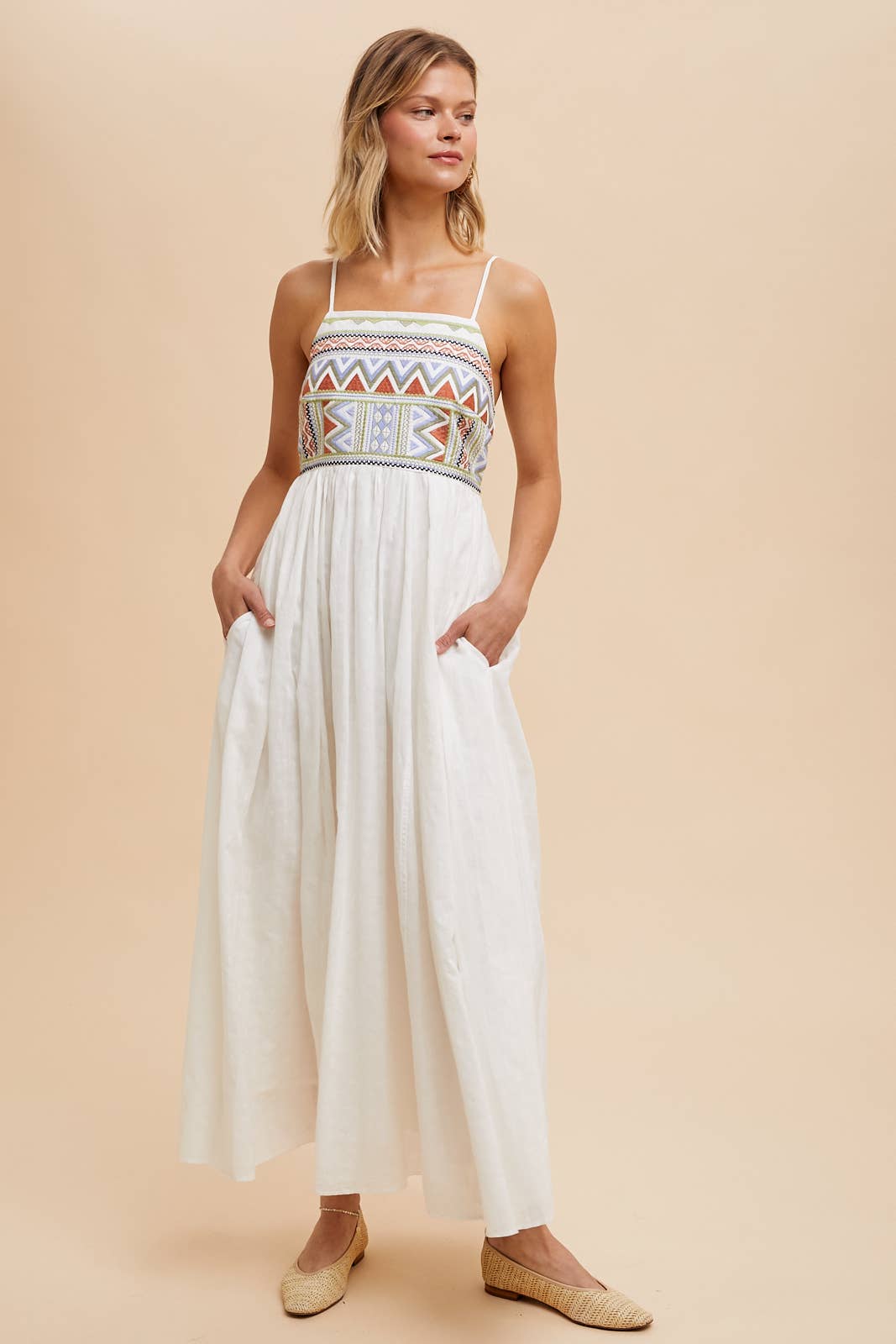 EMBROIDERED COTTON MAXI DRESS
