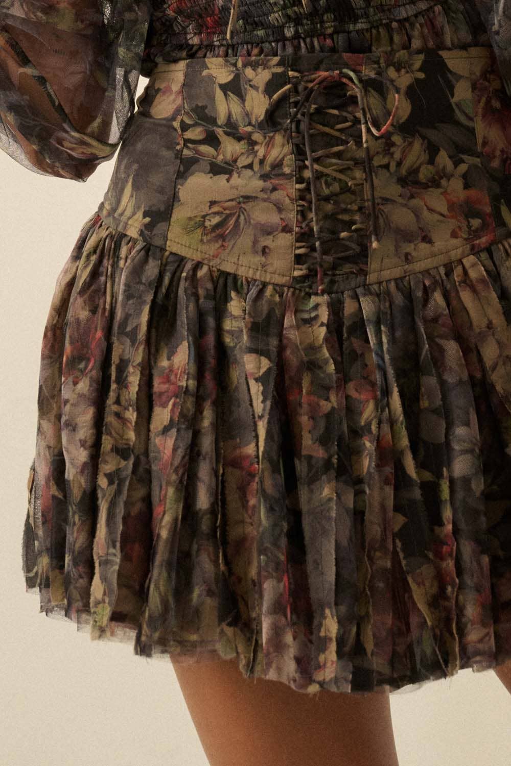 Floral-Print Drop-Waist Lace-Up Pleated Mini Skort