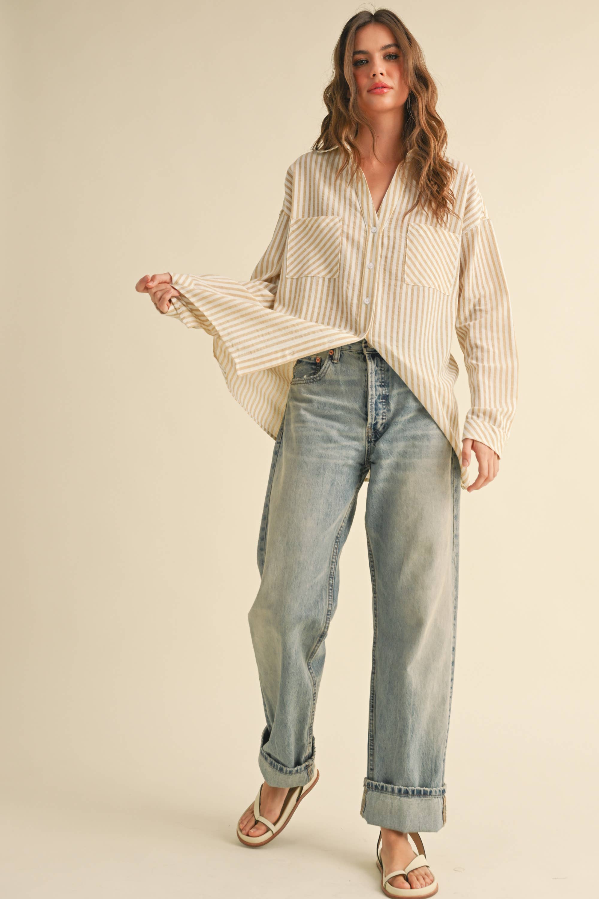 T5276 STRIPED PATTERN BUTTON DOWN SHIRTS
