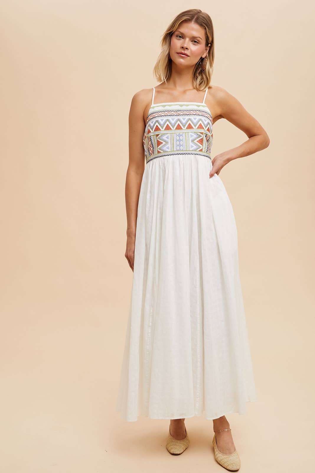 EMBROIDERED COTTON MAXI DRESS
