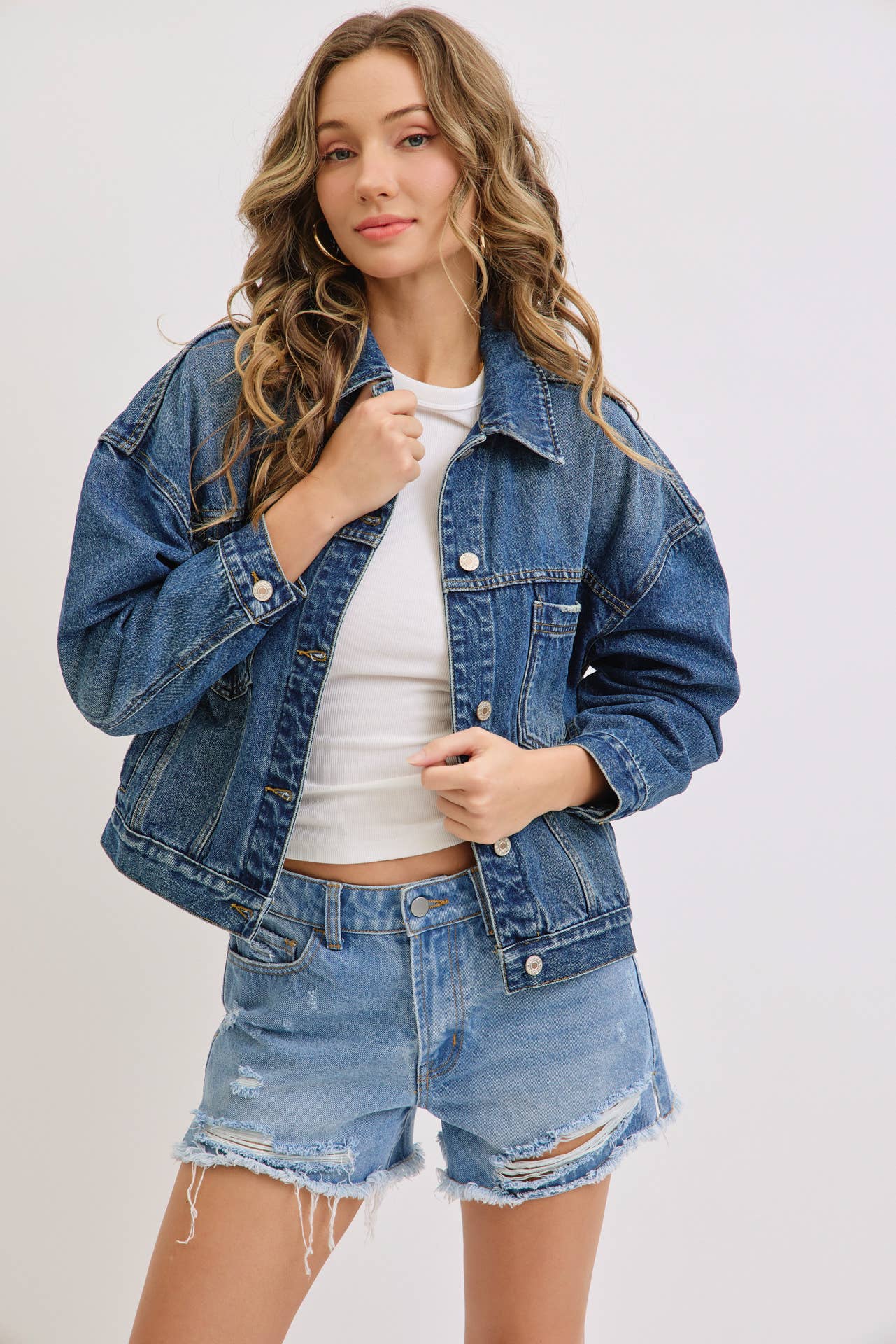 BOYFRIEND DENIM JACKET WITH A MODERN TWIST