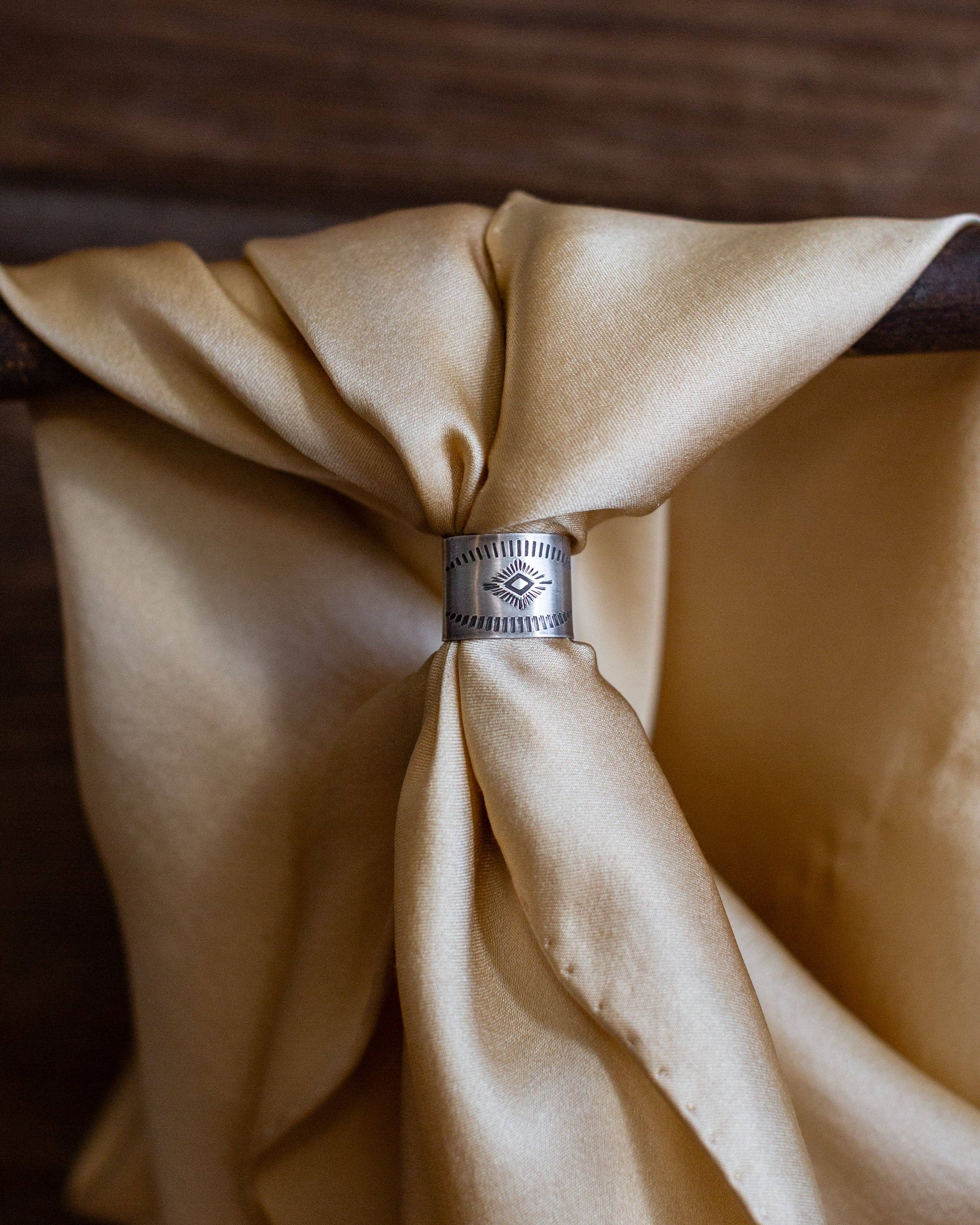 SILVER SCARF SLIDE