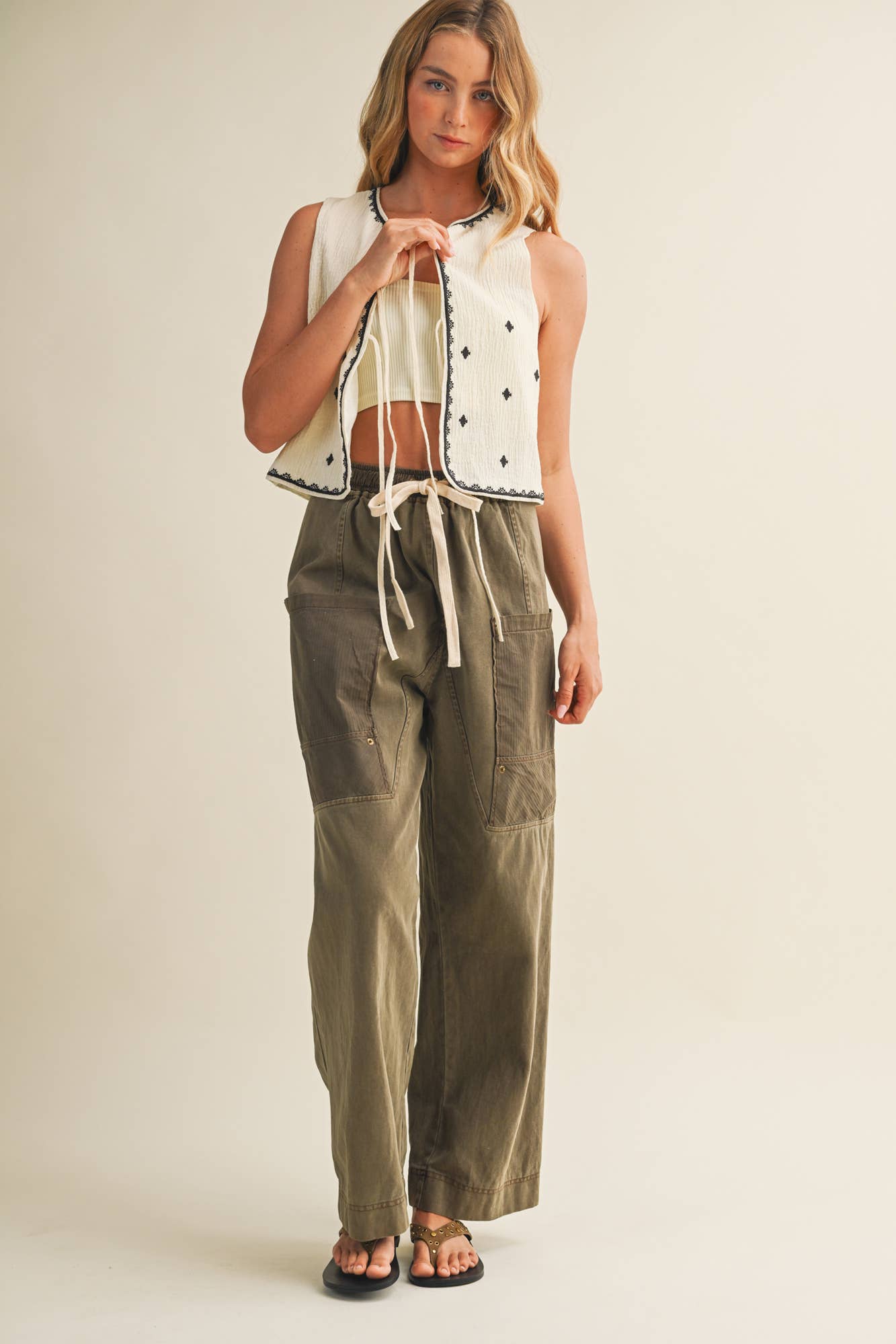 SIDE POCKET WIDE PANTS