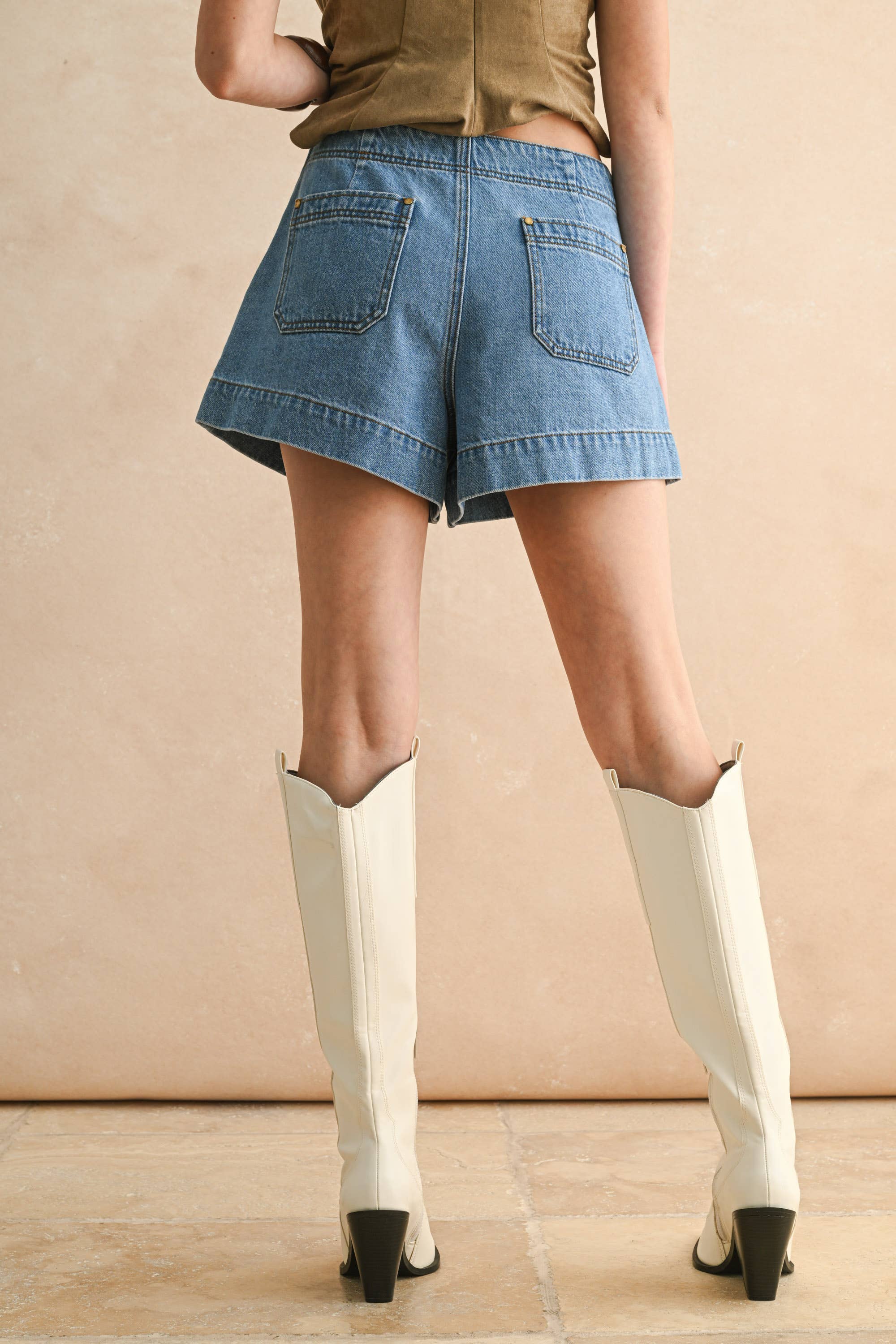 P5889 SUEDE LACE UP FRONT DENIM SHORTS