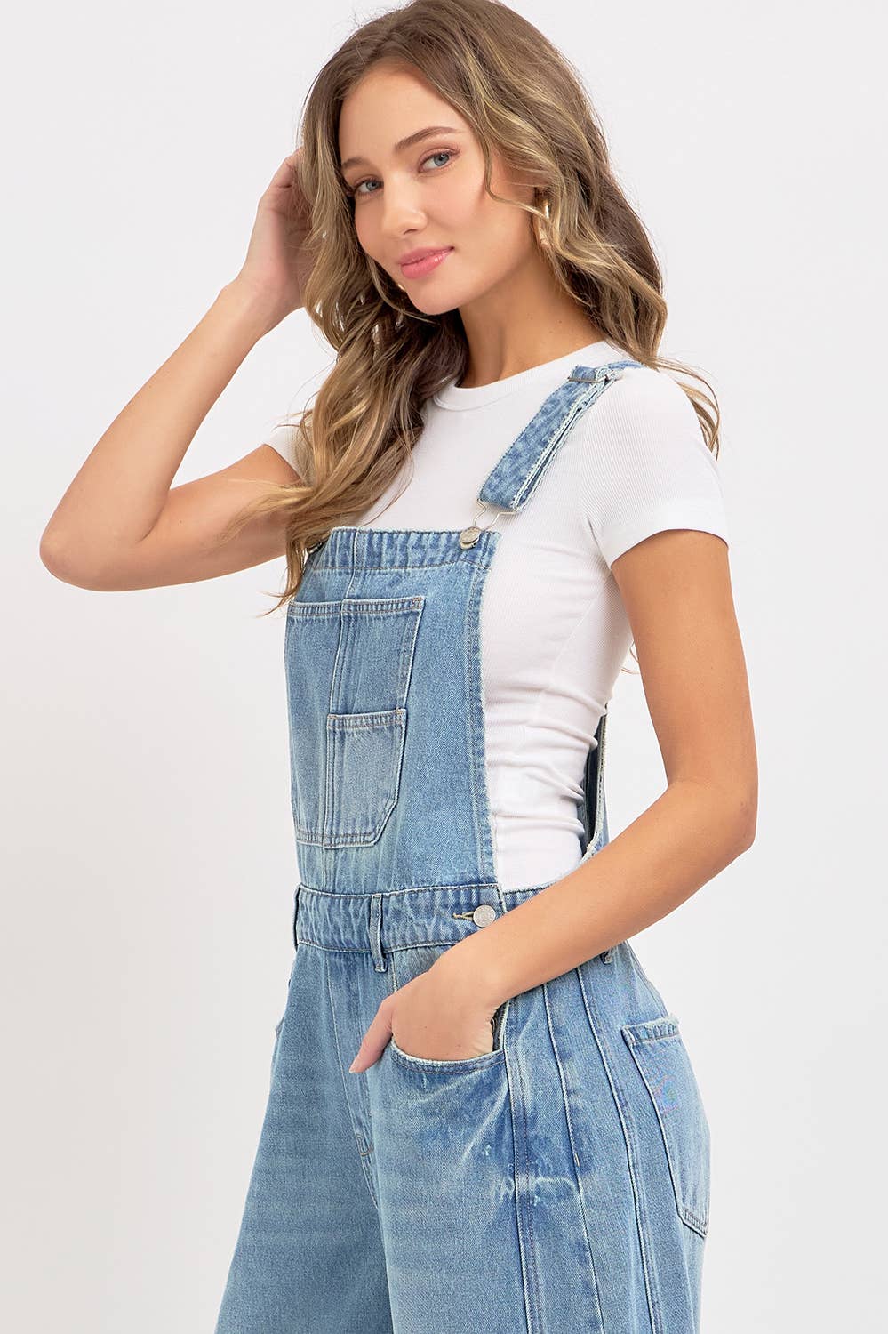 DENIM OVERALL BARREL-LEG JUMPSUIT