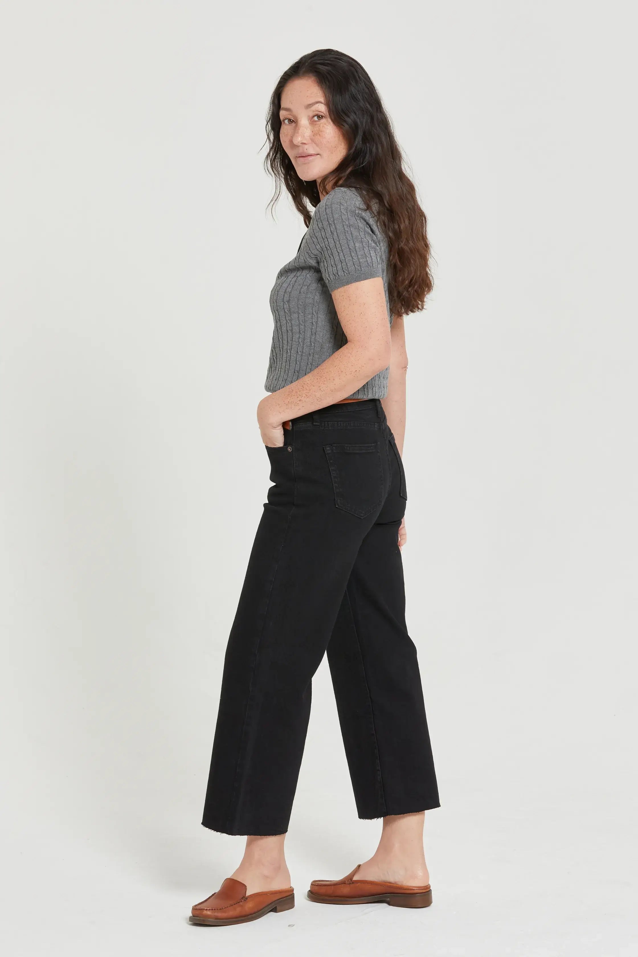 Aberdeen Ankle Crop High Rise Jean, Black
