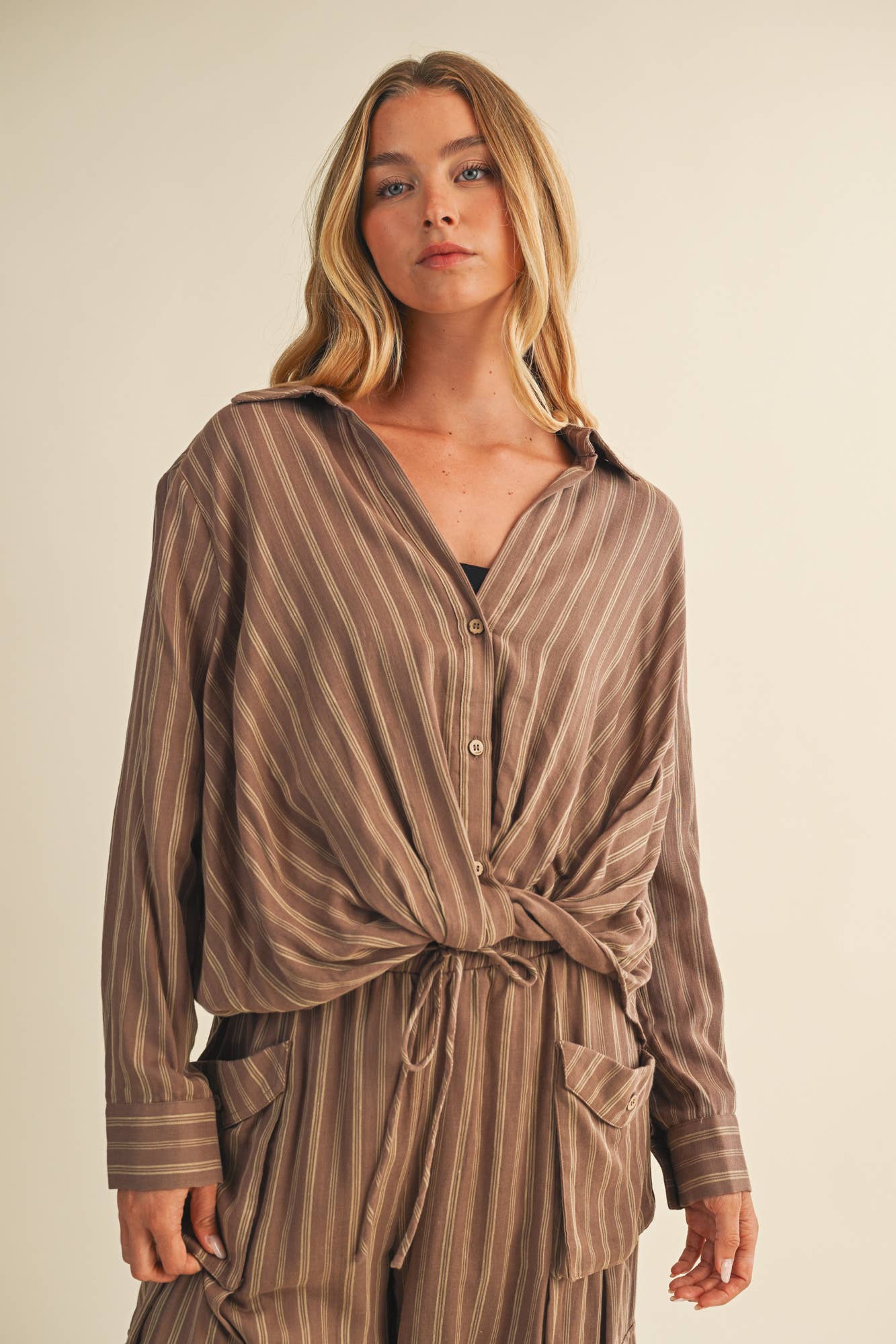 TWIST FRONT BLOUSE
