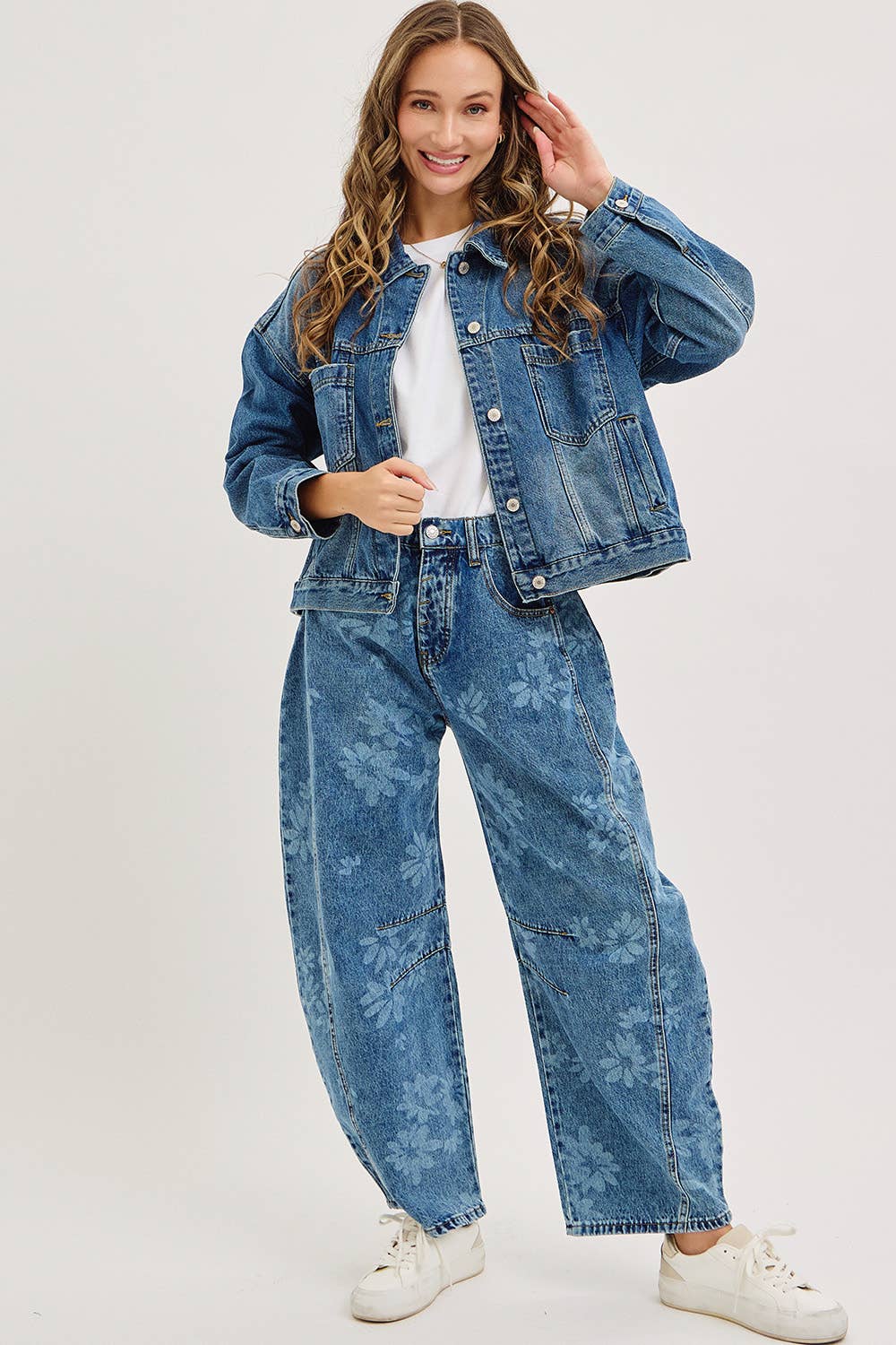 BOYFRIEND DENIM JACKET WITH A MODERN TWIST