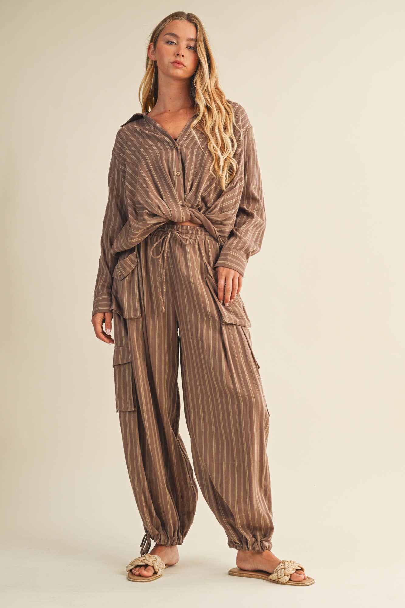 TWIST FRONT BLOUSE
