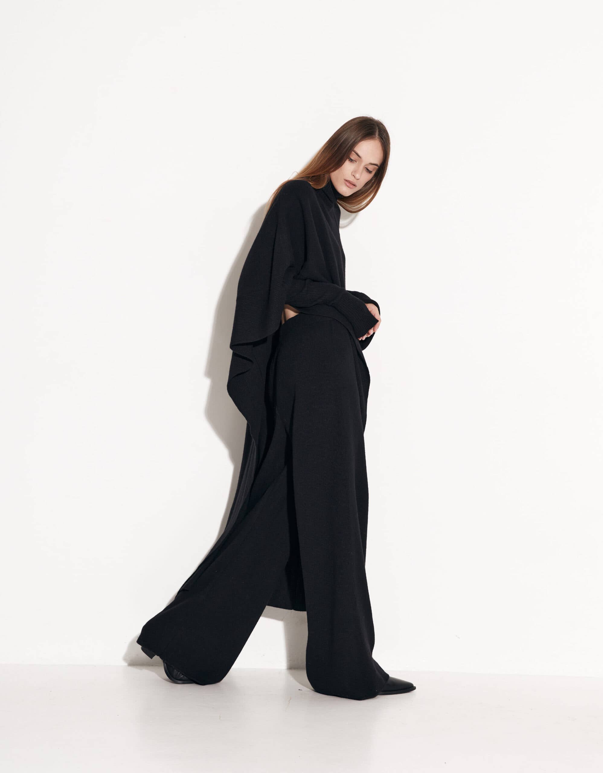 Valencia Poncho & Pant Set