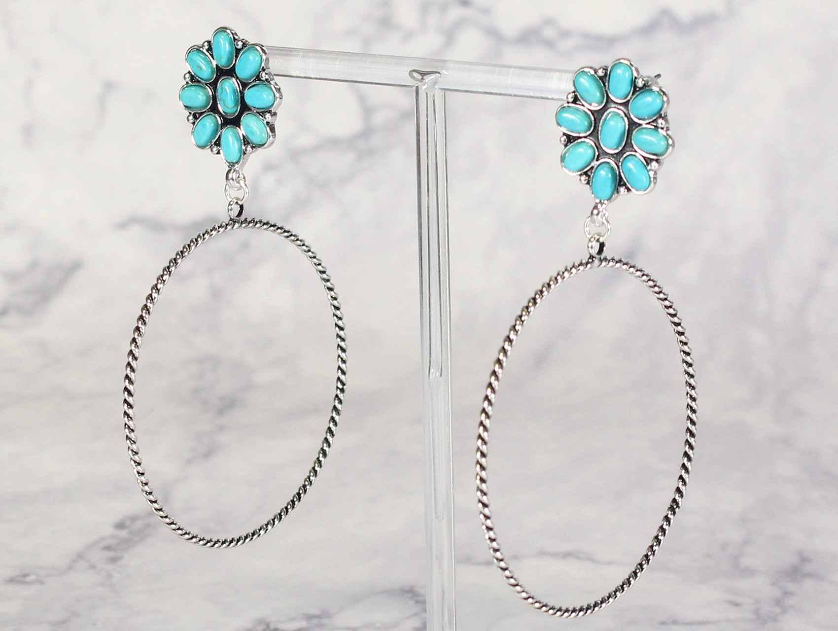 2373 R2-63 TURQ CONCHO TWISTED TEXTURED HOOP ER
