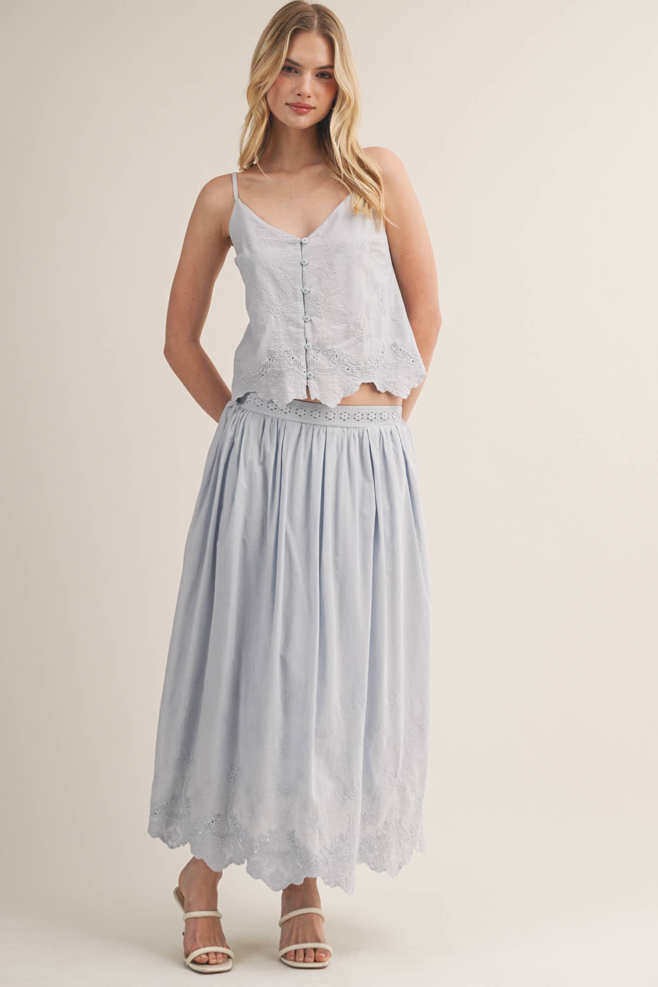 EMBROIDERED SCALLOP HEM CAMI TOP