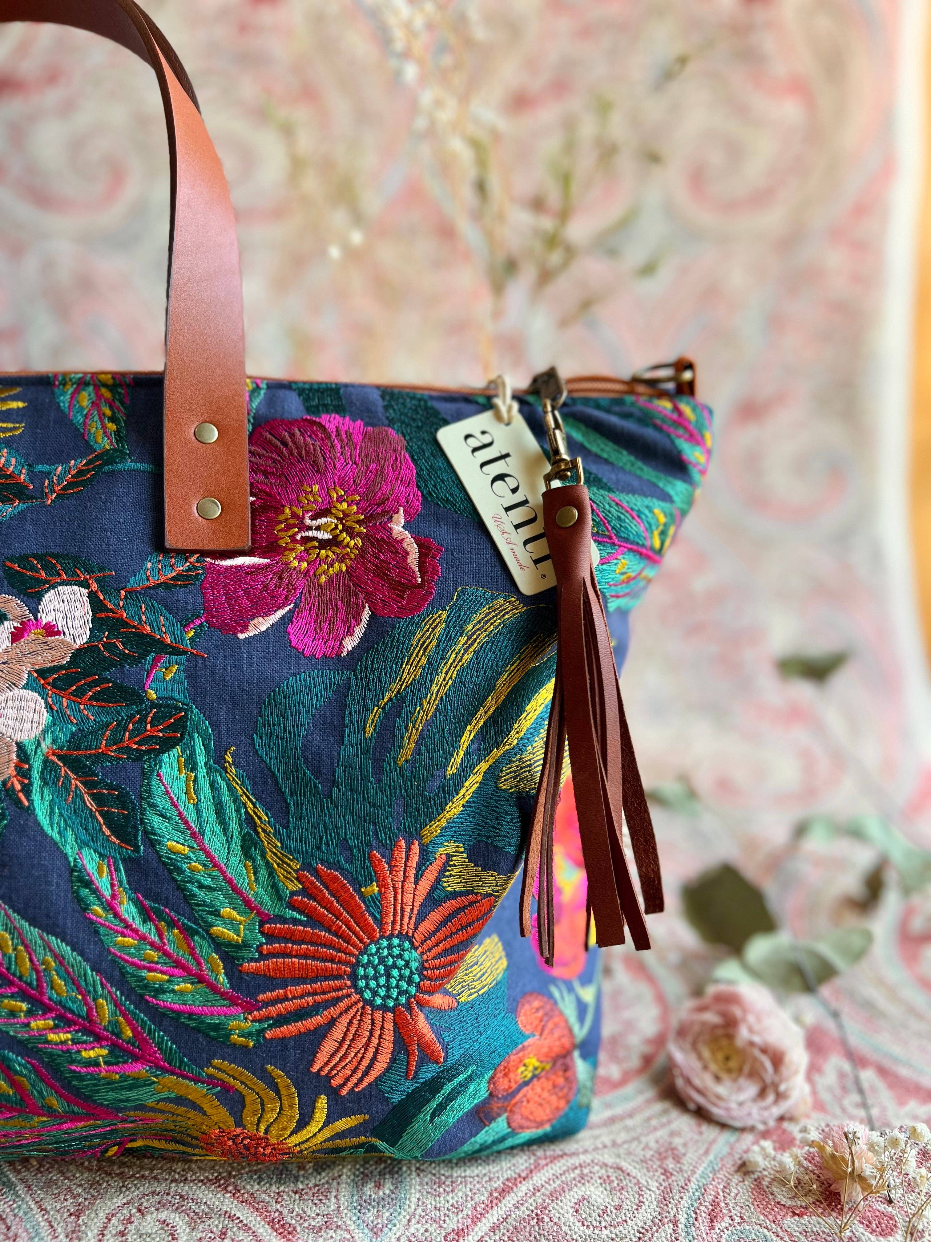 USA Handcrafted Carryall Tote Bag, Flora Buddy Bag