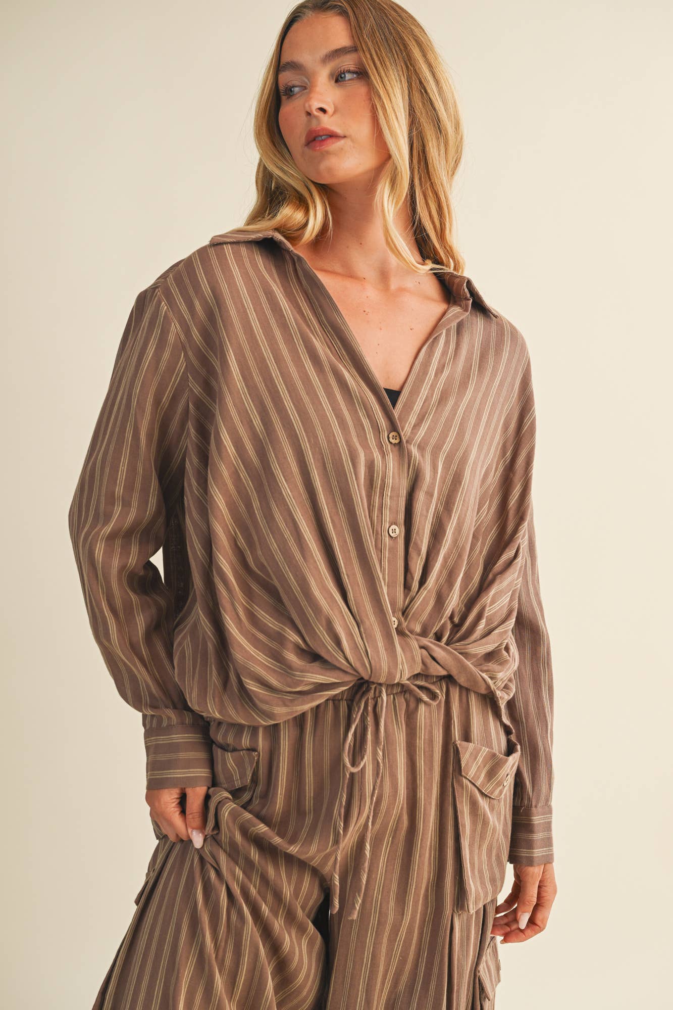 TWIST FRONT BLOUSE