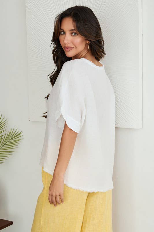 V- NECK SHORT SLEEVE LINEN TOP WITH RAW EDGE HEM (29951)