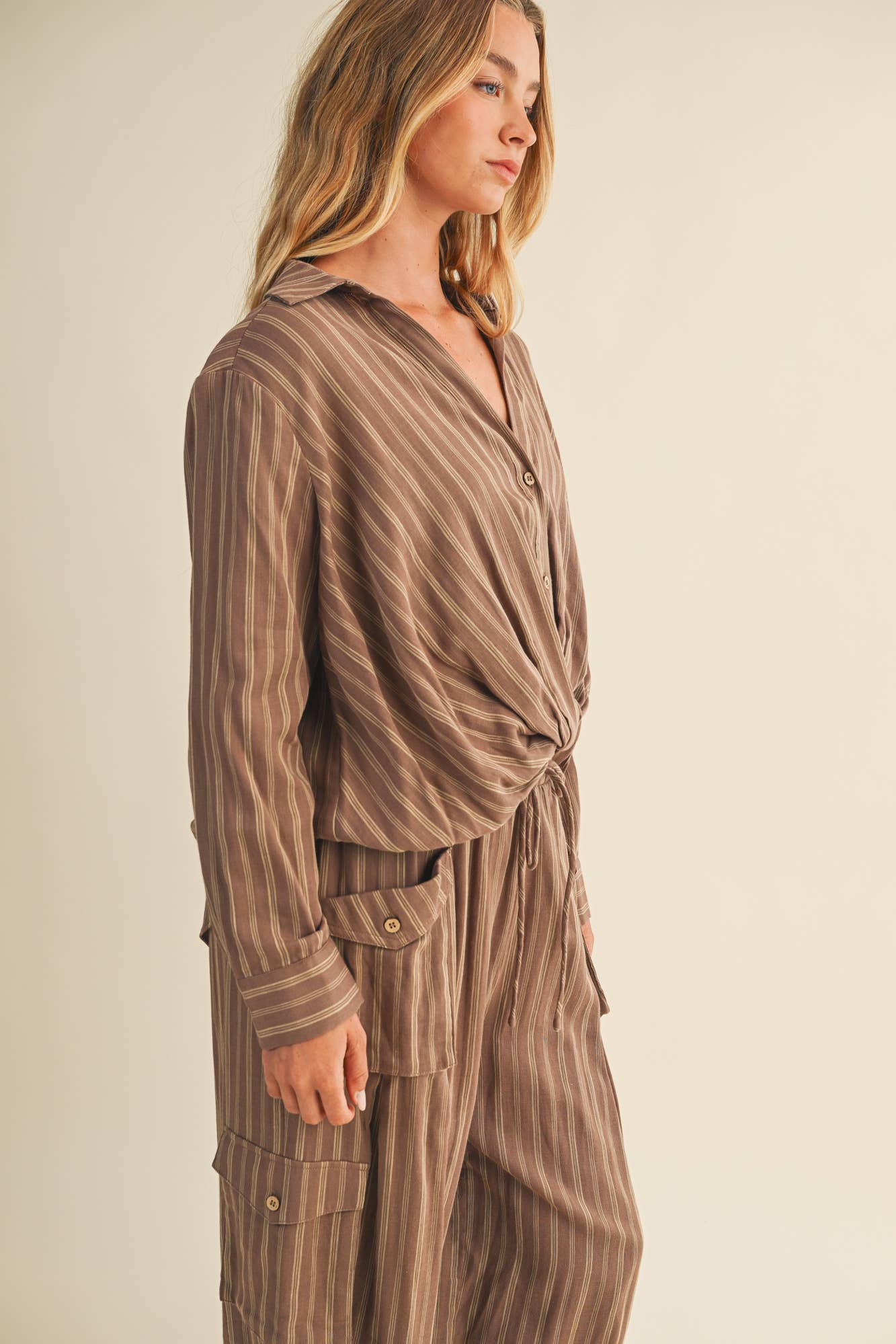 TWIST FRONT BLOUSE