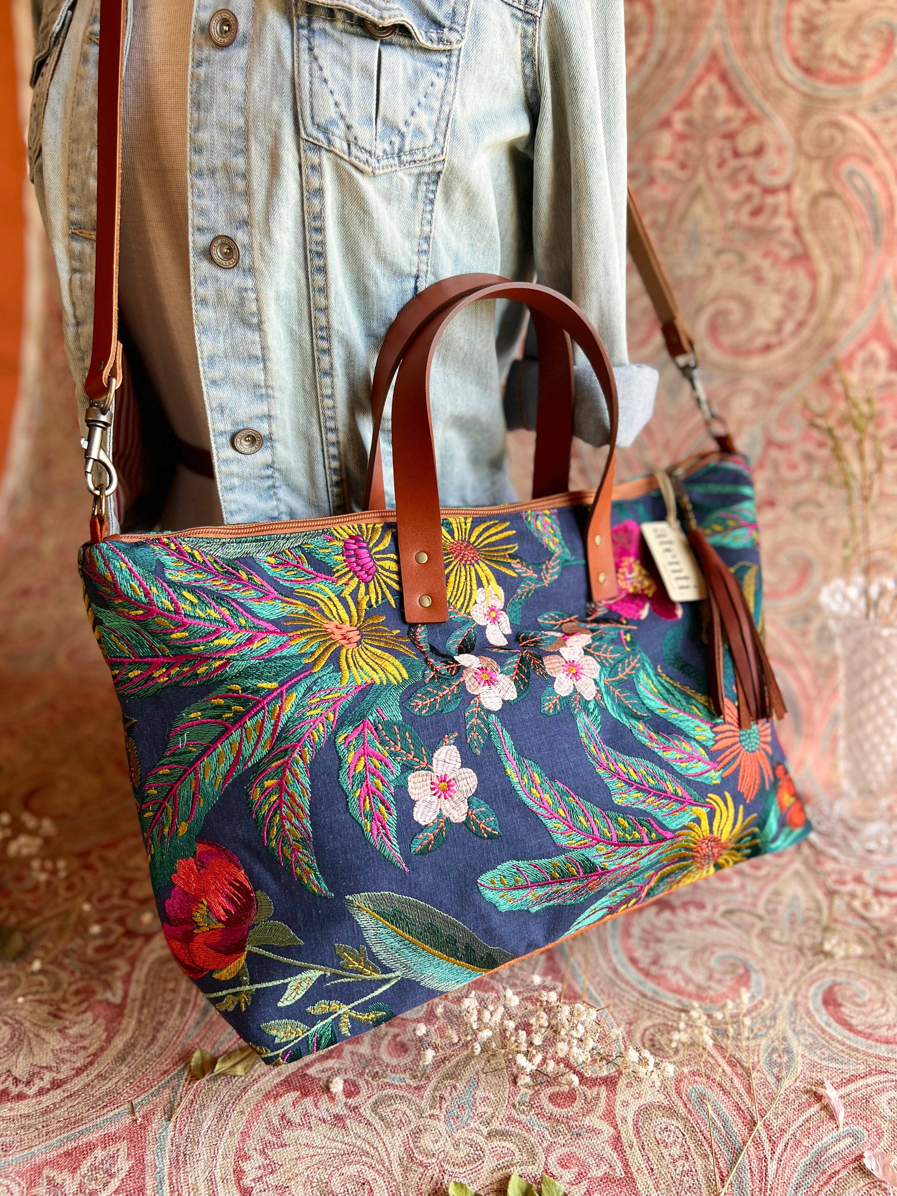 USA Handcrafted Carryall Tote Bag, Flora Buddy Bag