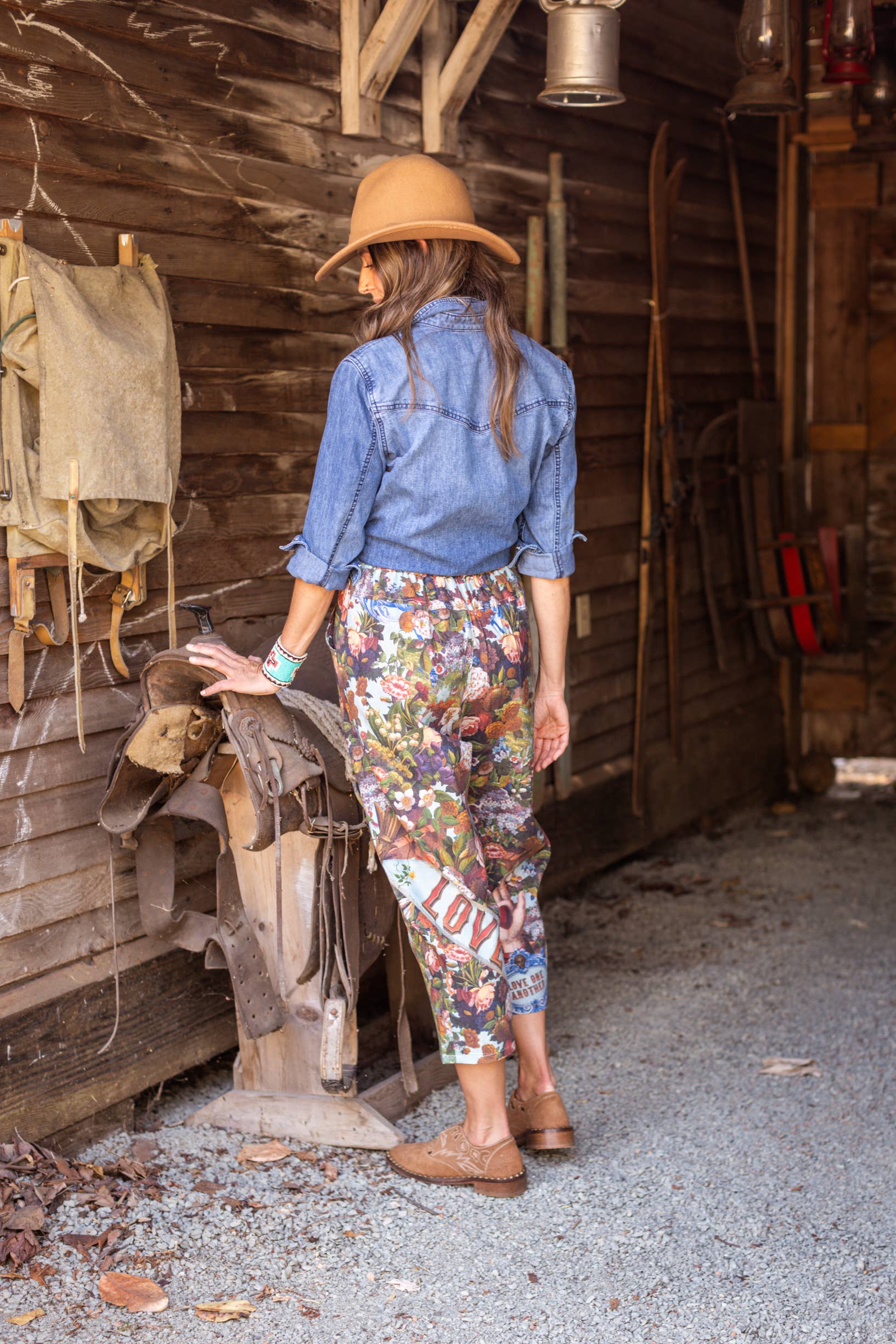 Love Language Linen Cropped Artist Pant w/ Flowers