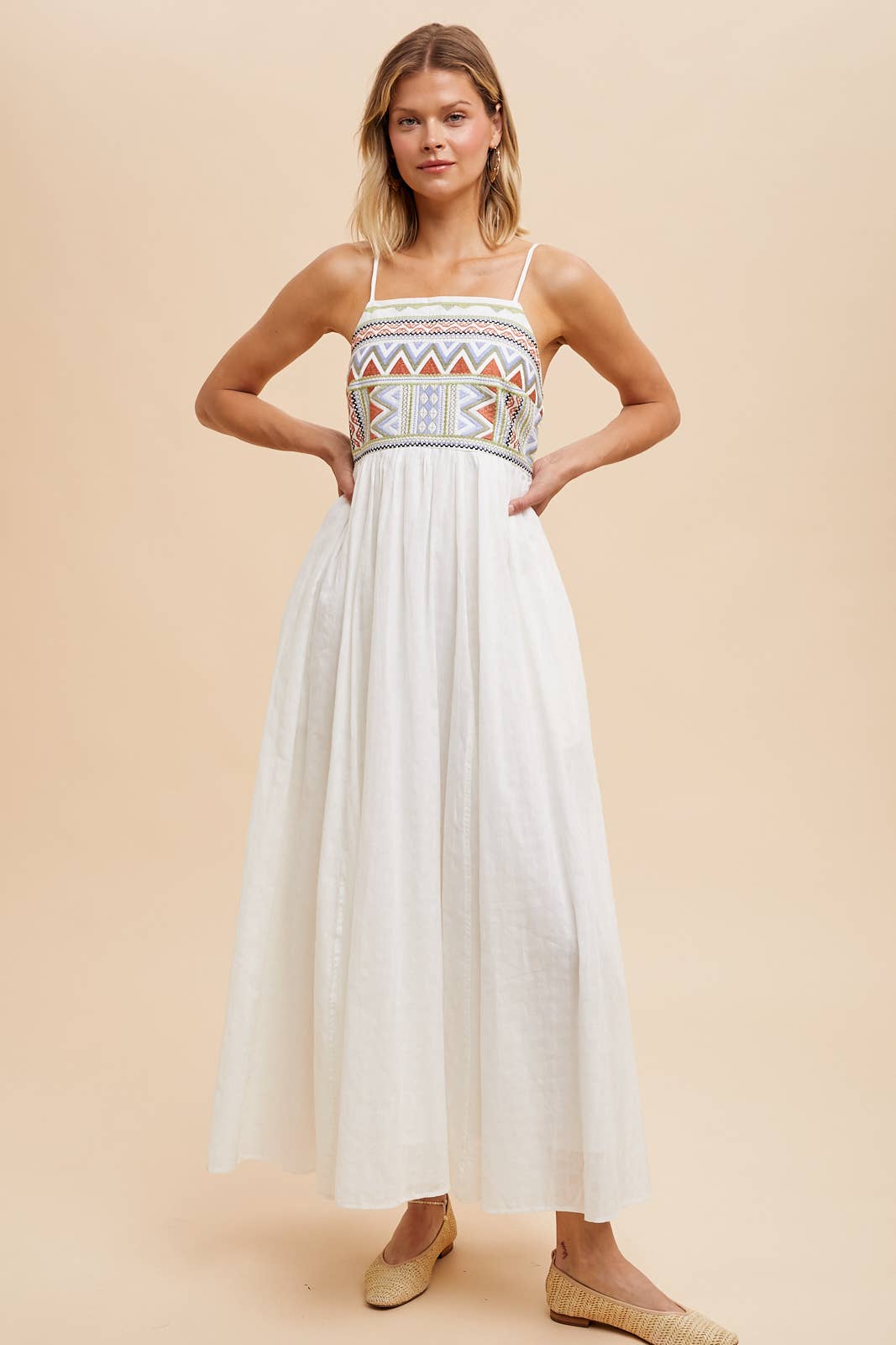 EMBROIDERED COTTON MAXI DRESS