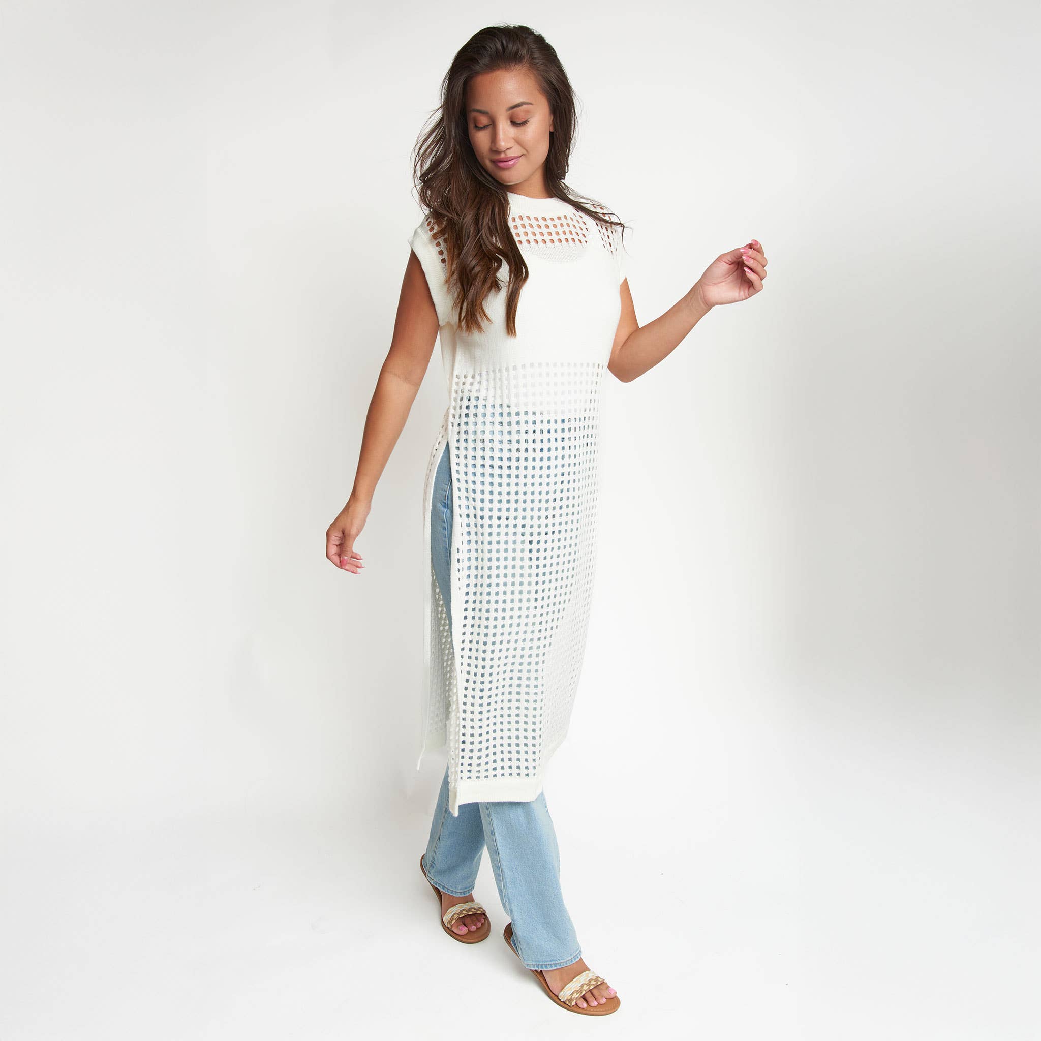 Azalea Sleeveless Longline Crochet Sweater - Snow