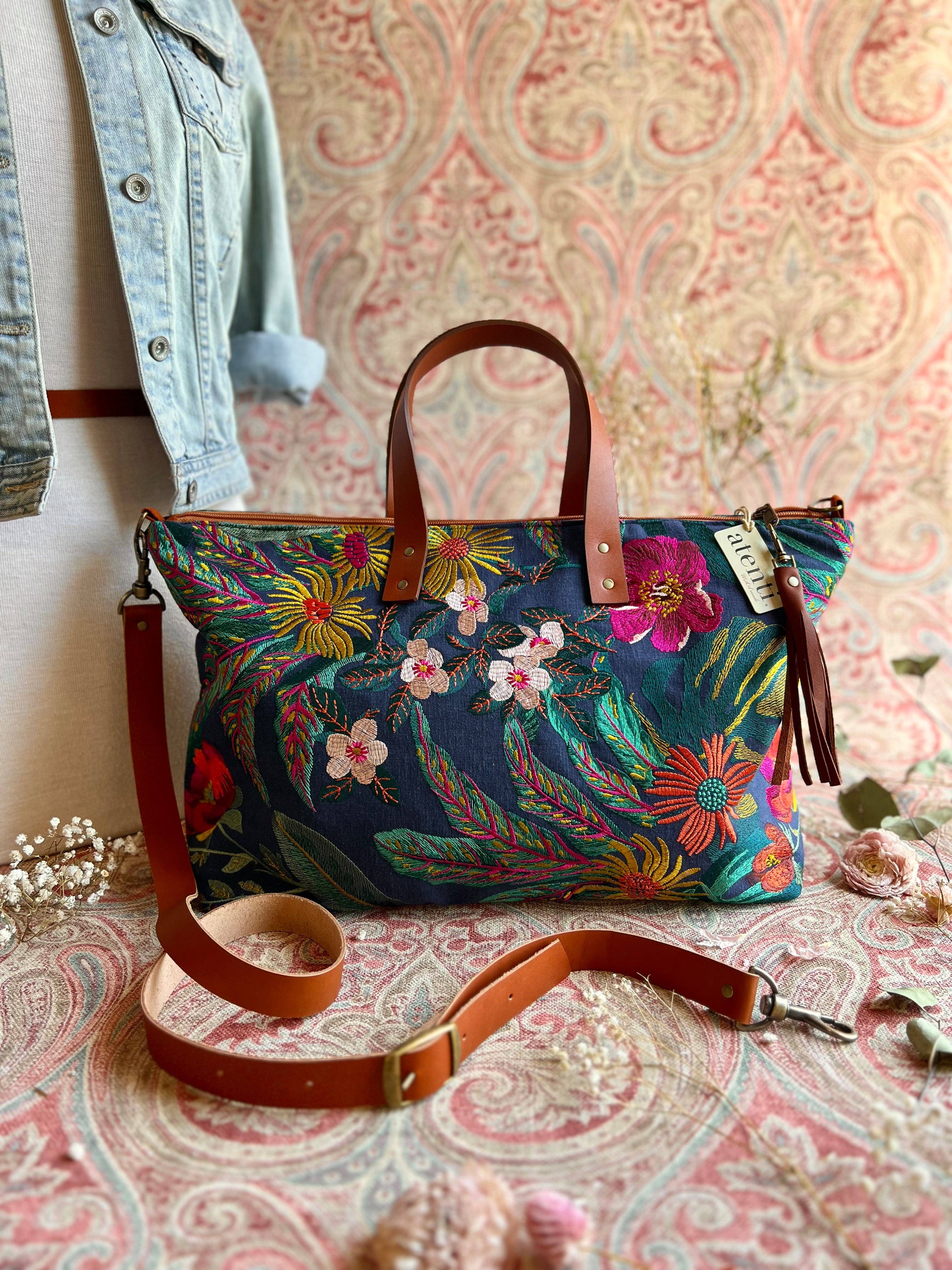 USA Handcrafted Carryall Tote Bag, Flora Buddy Bag
