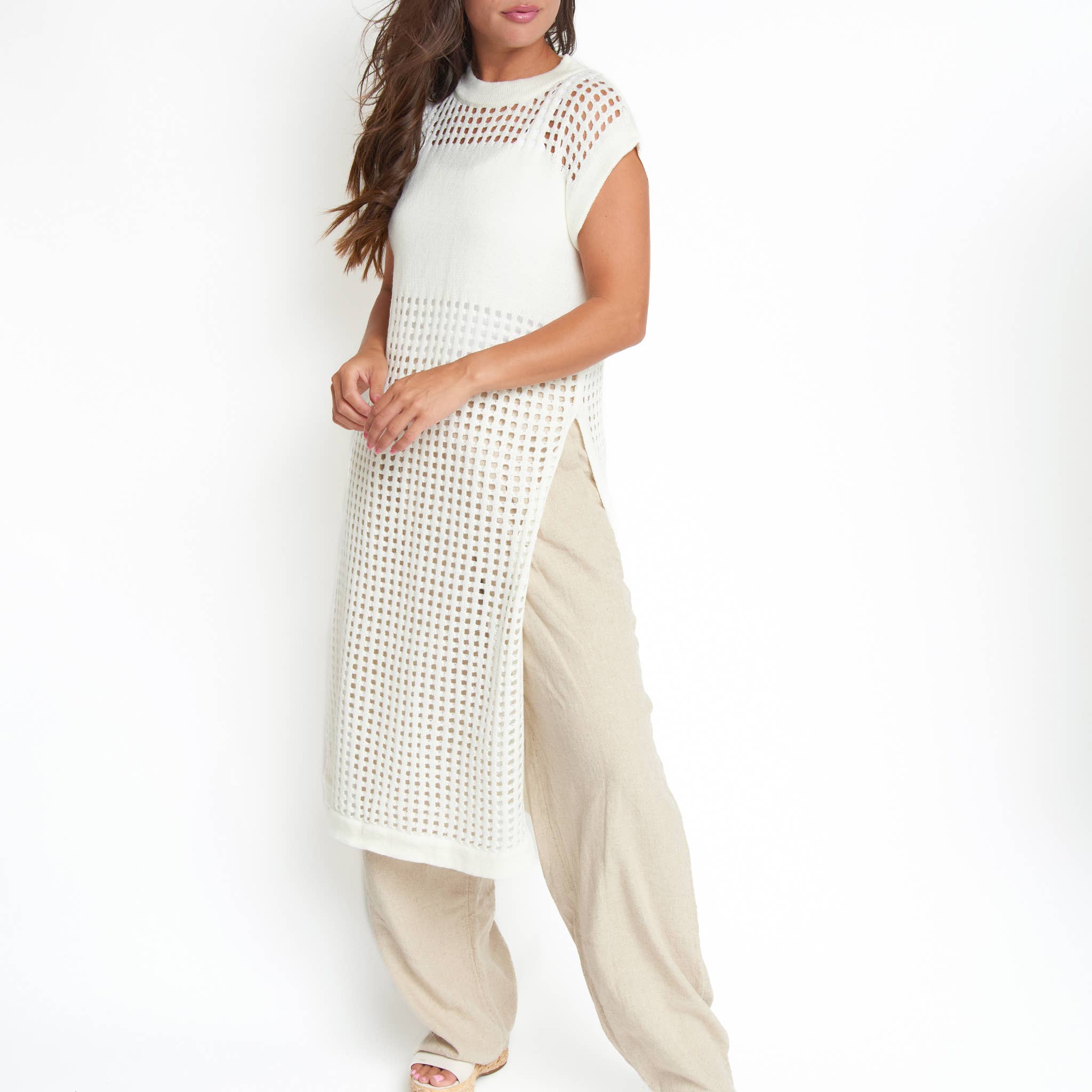 Azalea Sleeveless Longline Crochet Sweater - Snow