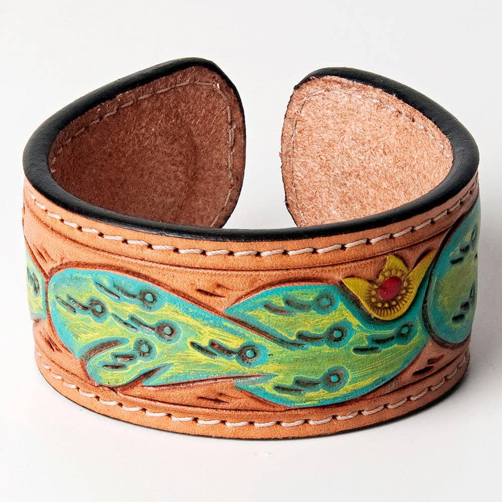 LC-ADBRF153 carved Genuine Leather Bracelet women